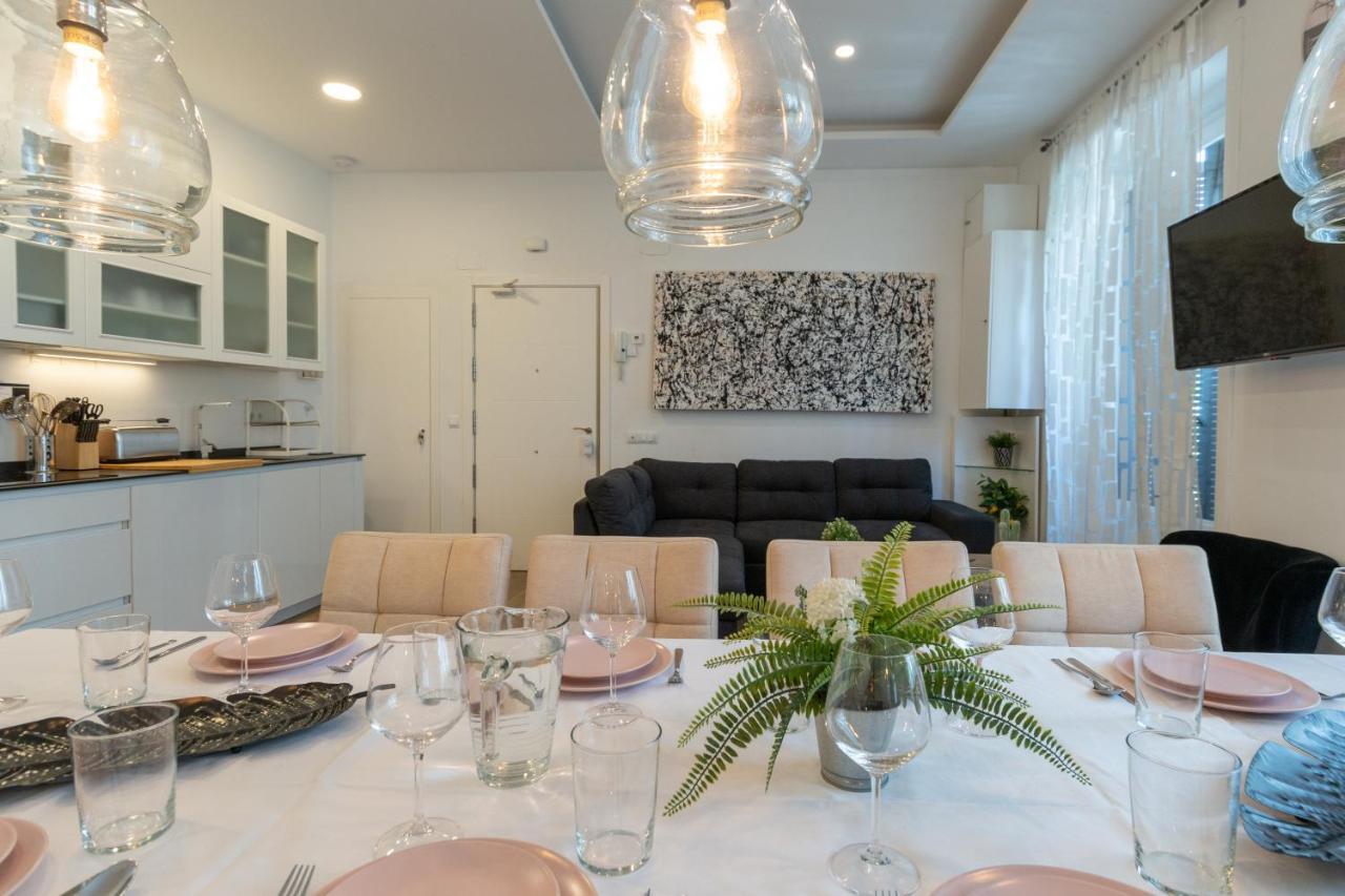 Jacuzzi Full Exterior Sol, By Monaro***** Appartement Madrid