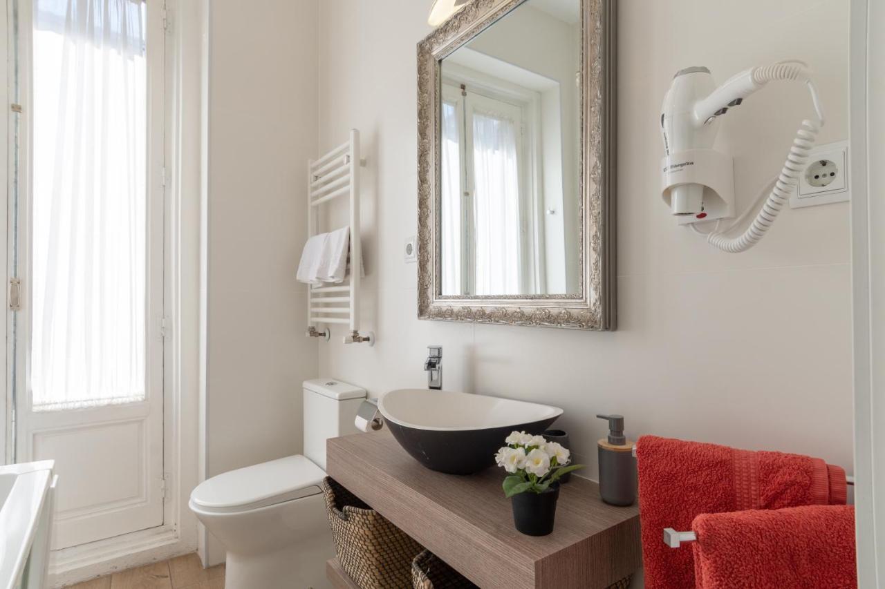Apartment Jacuzzi Full Exterior Sol, By Monaro*****