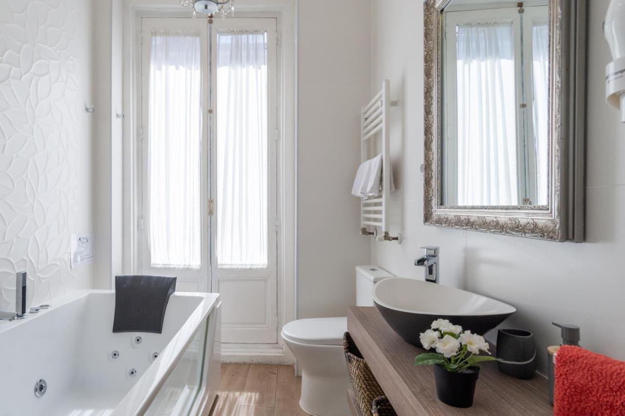 Appartement Jacuzzi Full Exterior Sol, By Monaro***** Madrid