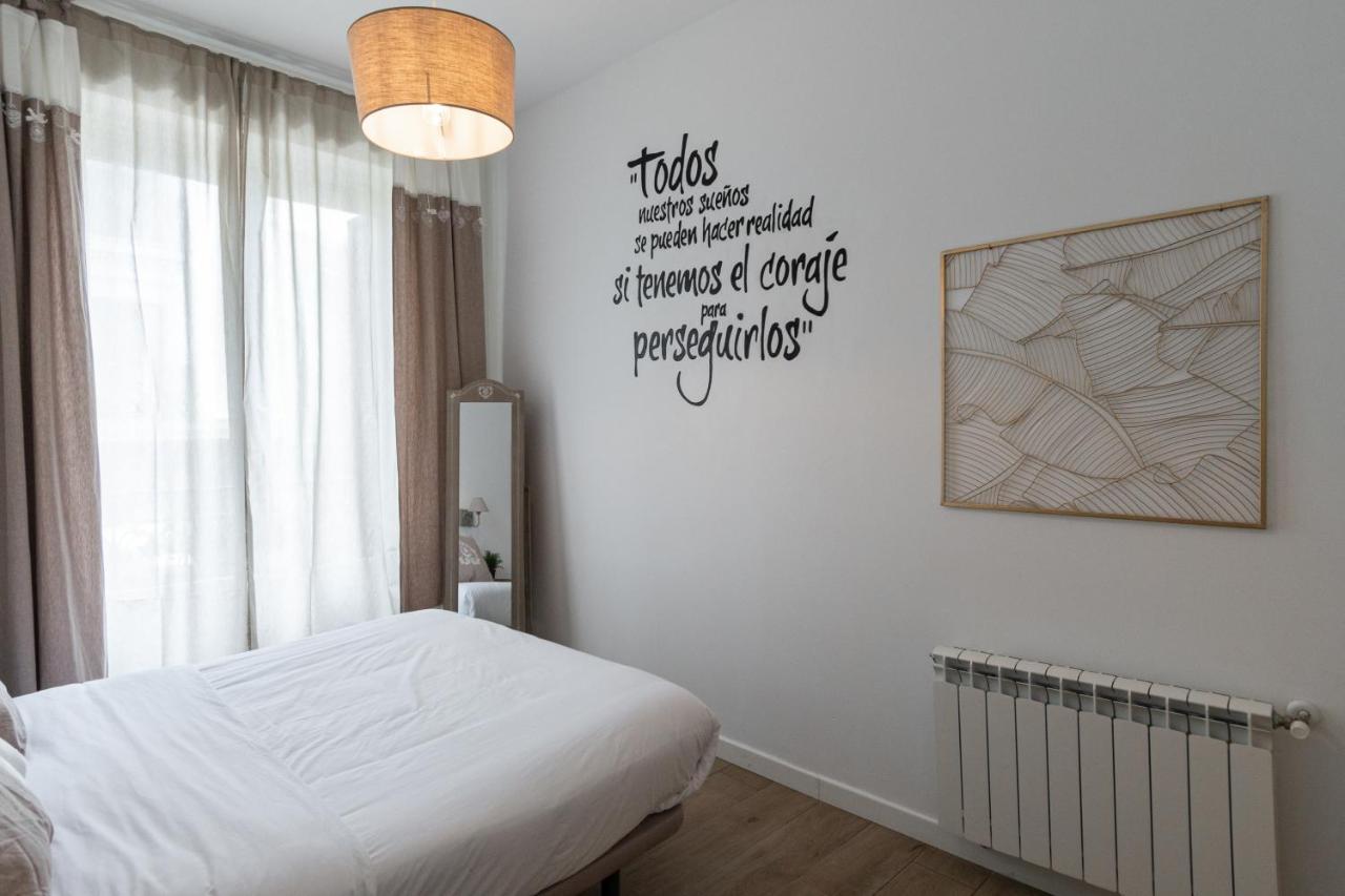 Apartament Jacuzzi Full Exterior Sol, By Monaro***** *